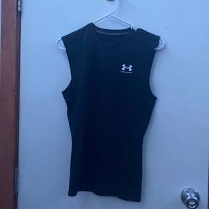 Under Armour compression cut off